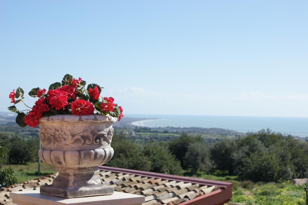 Alla Corte Di Nonna Maria Villa Pozzallo Eksteriør billede